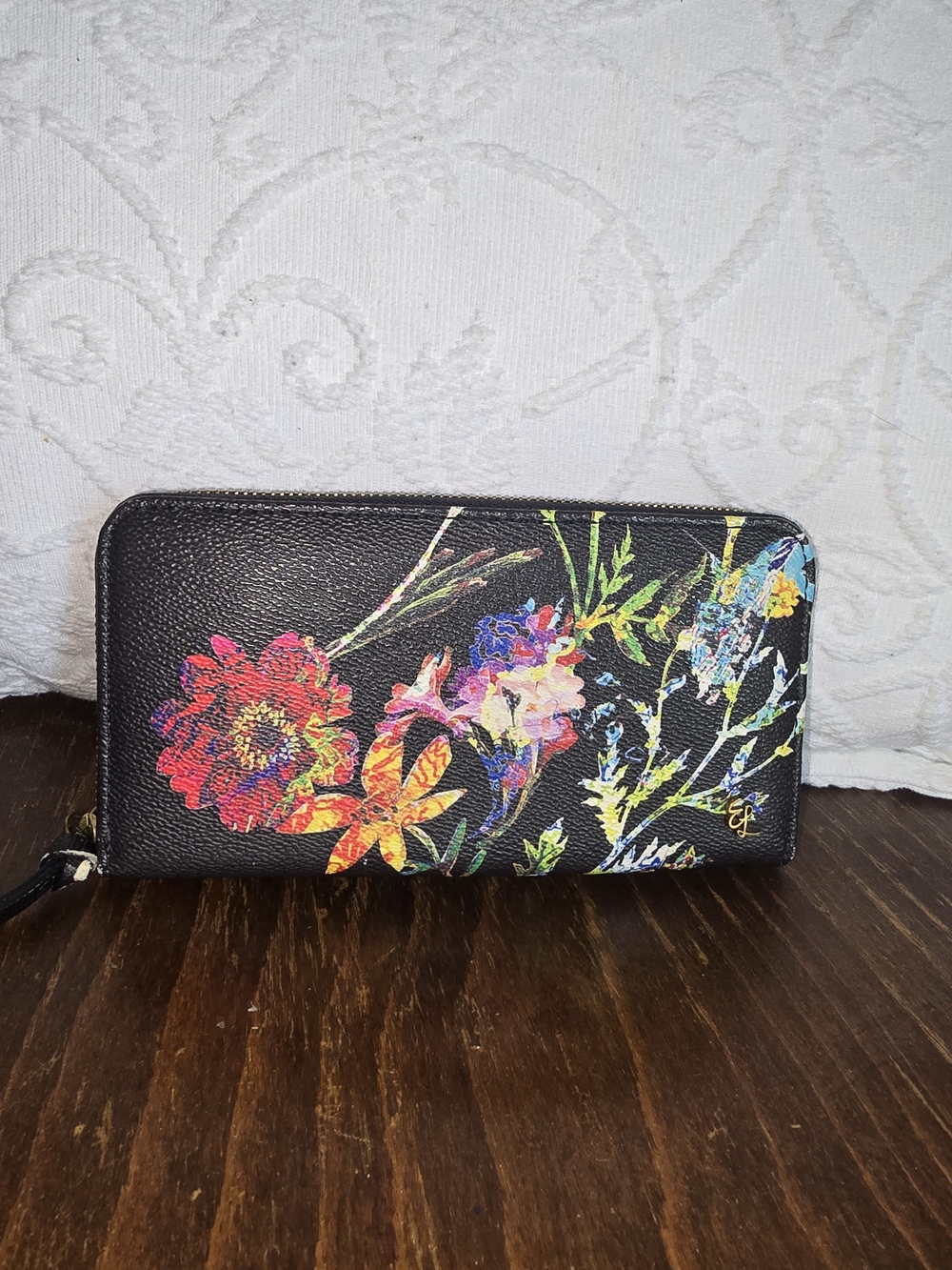Black Floral Zip-Around Women's Wallet